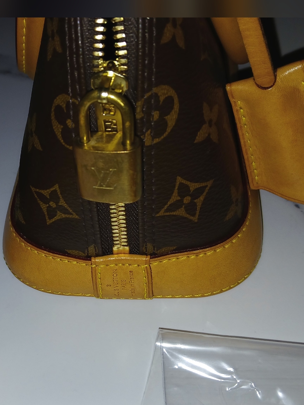 Authentic Small Alma BB Louis Vuitton Hand Shoulder Crossbody Bag Hardly Used It - Picture 2 of 13